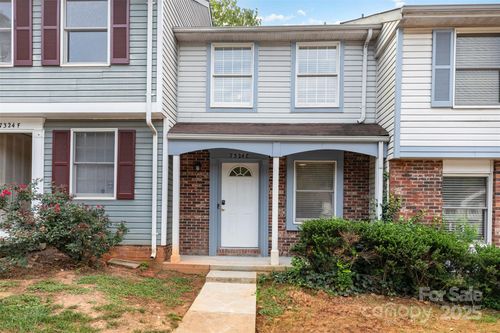 7324 Pebblestone Dr, Charlotte, NC, 28212-7285 | Card Image