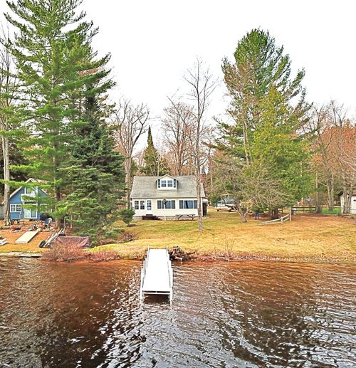 6103 Sunset Dr, Saint Helen, MI, 48656-9201 | Card Image