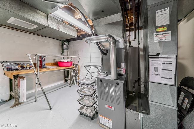 View of utility room | Image 34