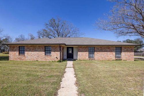 200 Corral Way Dr, Bourg, LA, 70343-3618 | Card Image