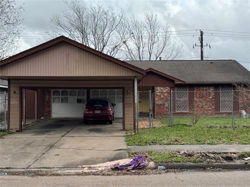 13907 Buffalo Speedway, Houston, TX, 77045-5703 | Card Image