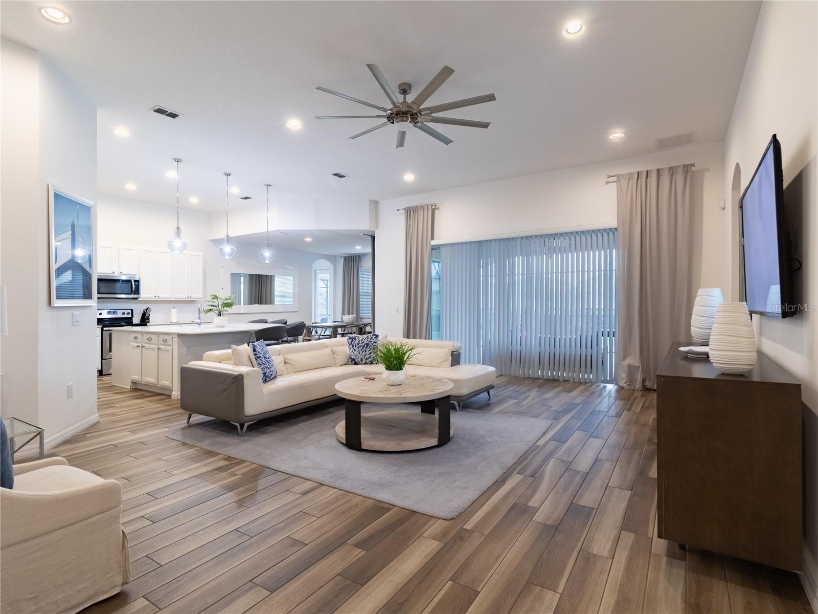 Residential in DAVENPORT 3