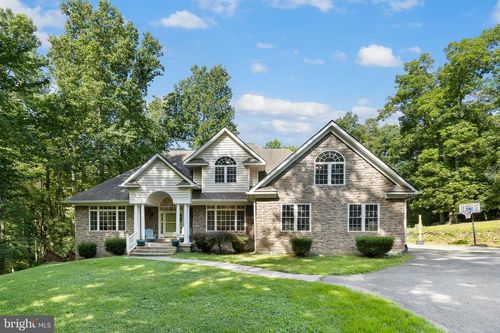 17 Old Banks Dr, FREDERICKSBURG, VA, 22406-5436 | Card Image