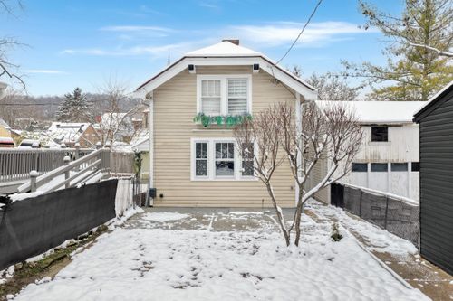 618 Watkins St, Covington, KY, 41011-2139 | Card Image