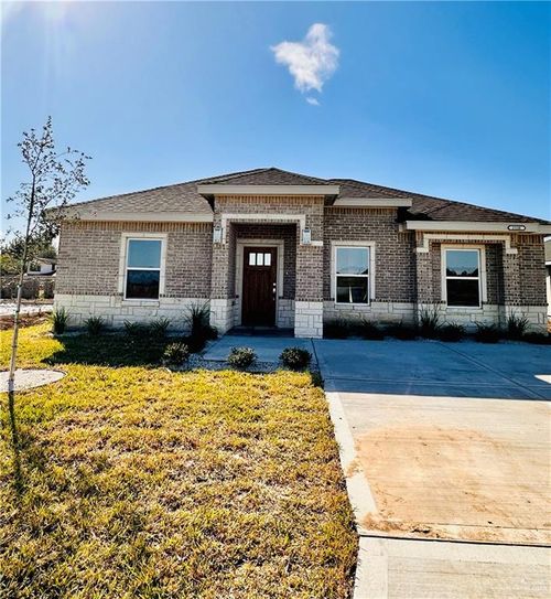 2110 Trinity Dr, Alamo, TX, 78516 | Card Image
