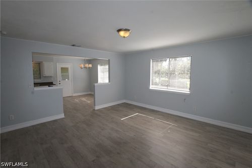 d-2445 Thomasson Dr, NAPLES, FL, 34112-6482 | Card Image