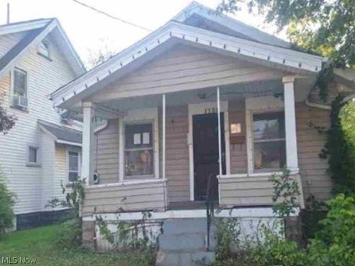 1738 Superior Ave Ne, Canton, OH, 44705-2250 | Card Image
