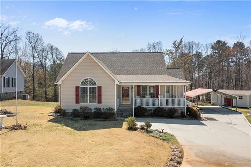 2559 Butterfly Trl, Randleman, NC, 27317-8304 | Card Image