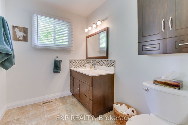 267 Cedarholme Ave, House other with 3 bedrooms, 3 bathrooms and 4 parking in Keswick ON | Image 17