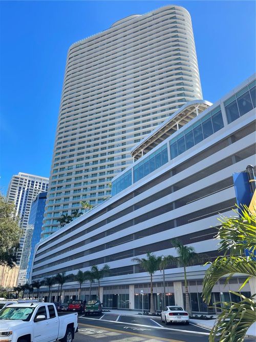 2708-400 Central Ave, St Petersburg, FL, 33701-4863 | Card Image