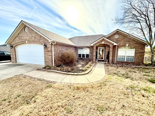 800 Hidden Loop Dr, Somerset, KY, 42503-9613 | Card Image