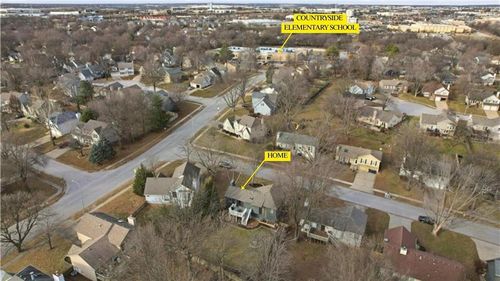 15709 W 125th Ter, Olathe, KS, 66062-4977 | Card Image