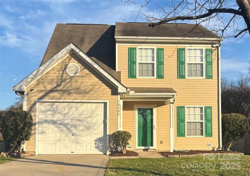 14104 Bernardy Ln, Charlotte, NC, 28269-8008 | Card Image