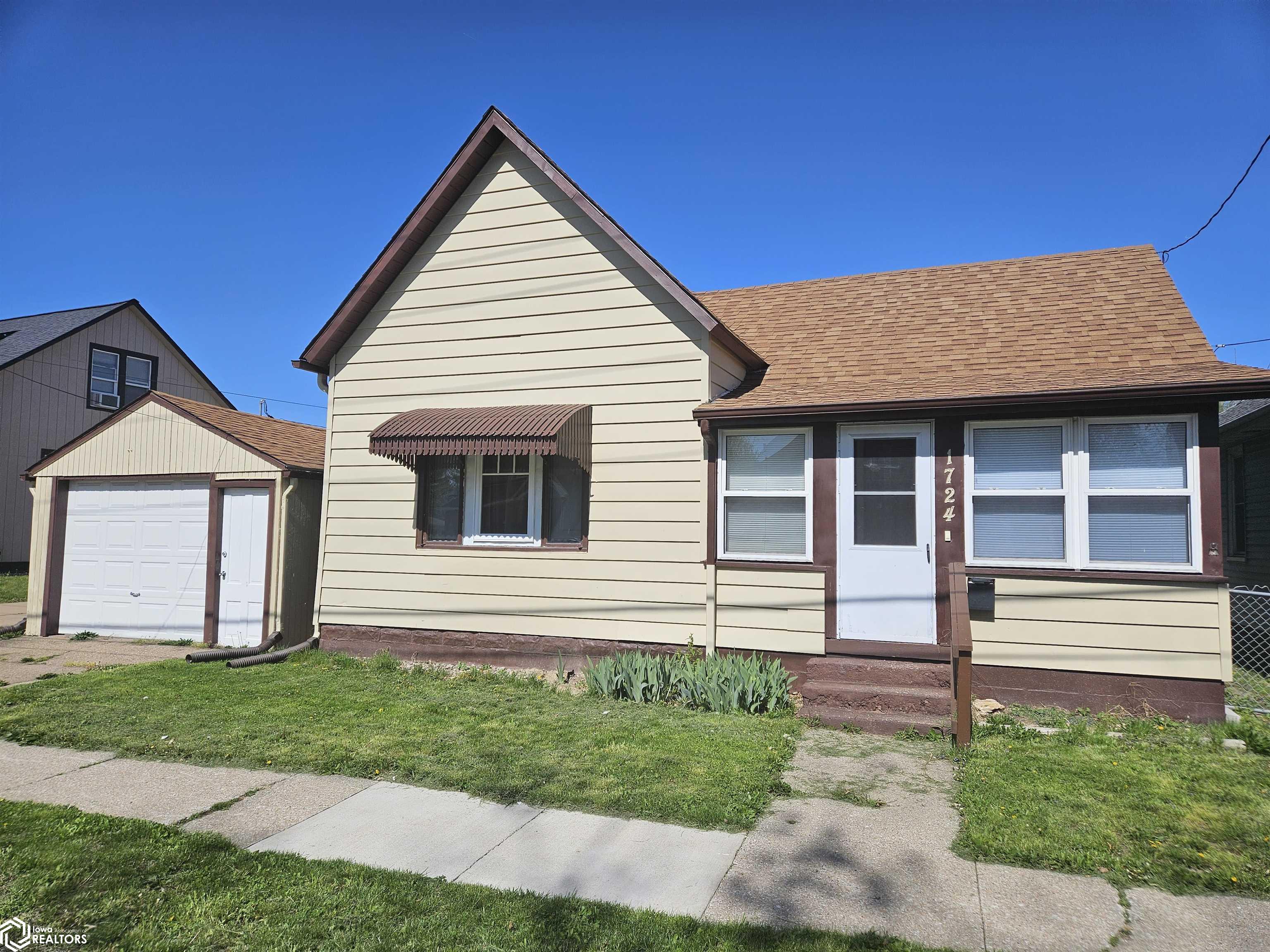 Sunnyside Ave, Burlington, IA 52601