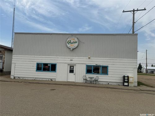 102 Main St, Limerick, SK, S0H0S0 | Card Image