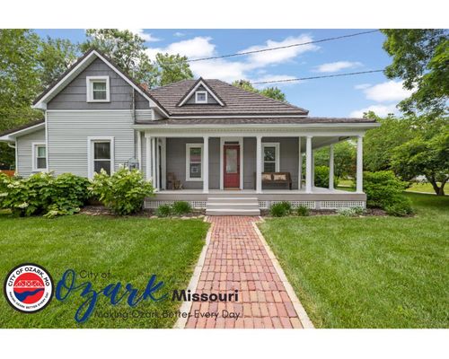 109 N 8th St, Ozark, MO, 65721-9241 | Card Image