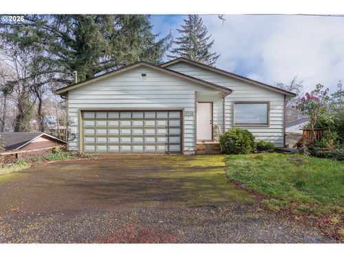 916 Ne Douglas St, Newport, OR, 97365-2940 | Card Image