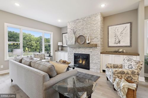 4104 Osprey Ct Ne, Prior Lake, MN, 55372-7560 | Card Image