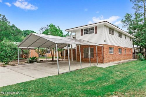 b-4000 Oak Ave, Gulfport, MS, 39507-3922 | Card Image