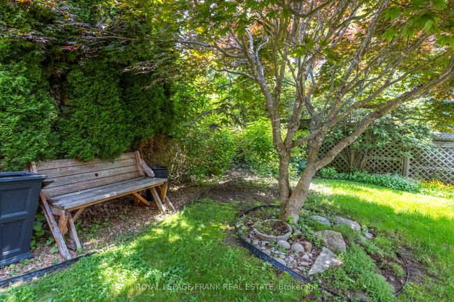 999 Baker St, House other with 5 bedrooms, 3 bathrooms and 2 parking in Peterborough ON | Image 46