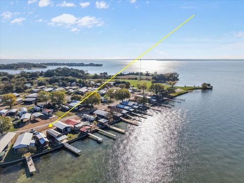 2038 Pelican Isle Dr, Kerens, TX, 75144-6222 | Card Image