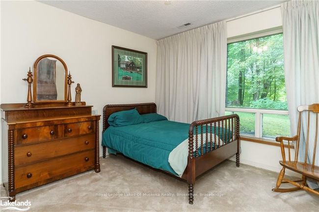 59 Mcdonald St, House other with 3 bedrooms, 2 bathrooms and 4 parking in Bracebridge ON | Image 17