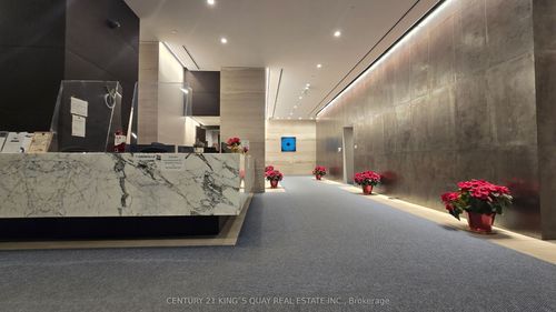 5610-7 Grenville St, Toronto, ON, M4Y0E9 | Card Image