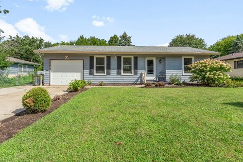 4718 W Cumberland Cir, McHenry, IL, 60050-4123 | Card Image