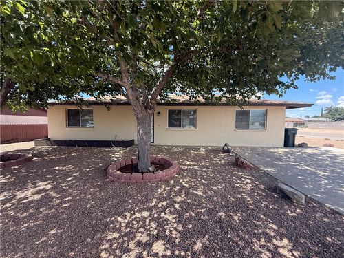 2737 Lillie Avenue, Kingman, AZ, 86401 | Card Image