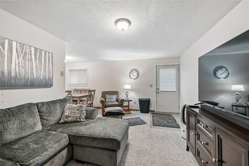 88 Main Ave, Atkins, IA, 52206-9803 | Card Image