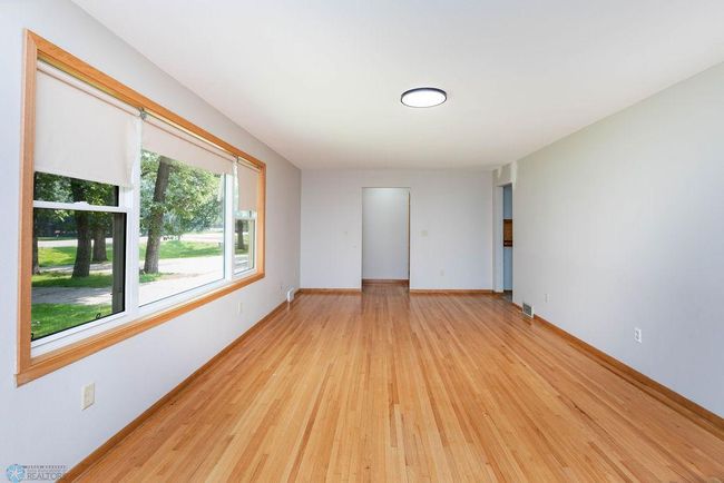 69172(4of40).jpg | Image 4