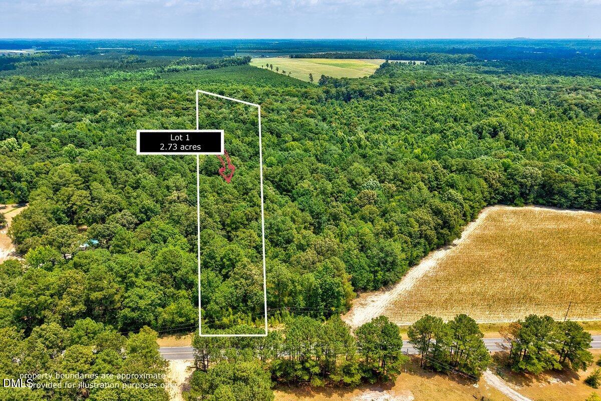 Land in Autryville