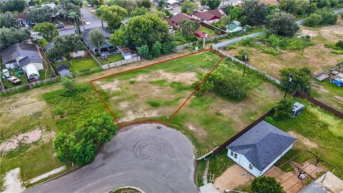 917 Trinity Dr, Alamo, TX, 78516-0568 | Card Image