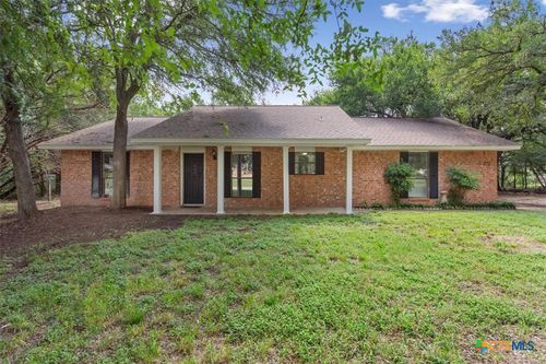 731 Baines St, Salado, TX, 76571-6001 | Card Image