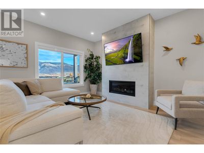 1 - 6811 Nighthawk Dr, Townhouse with 3 bedrooms, 3 bathrooms and 2 parking in Osoyoos BC | Image 3