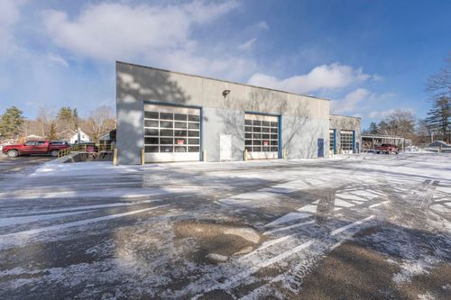 unit-f-166 W Main St, Hillsborough, NH, 03244-5239 | Card Image