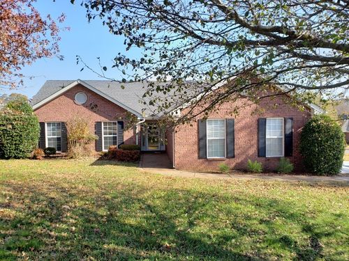 800 Bristol Dr, Smyrna, TN, 37167-8329 | Card Image