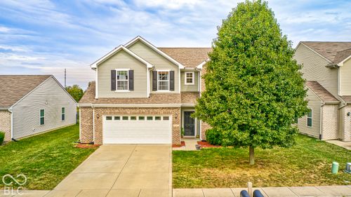 848 Briarstone Dr, Greenwood, IN, 46143-5502 | Card Image