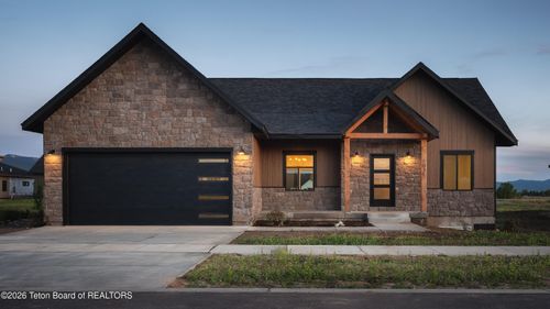 1031 Iroquois Ave, Driggs, ID, 83422 | Card Image
