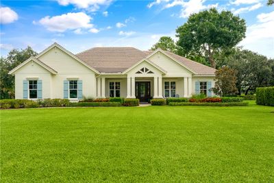 5875 Glen Eagle Lane, House other with 3 bedrooms, 2 bathrooms and null parking in Vero Beach FL | Image 1