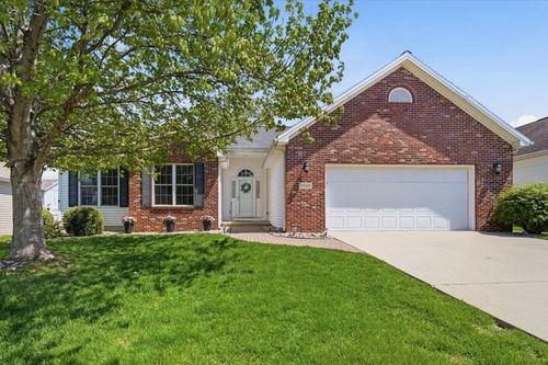 1610 Myra Ln, Bloomington, IL, 61704-8696 | Card Image