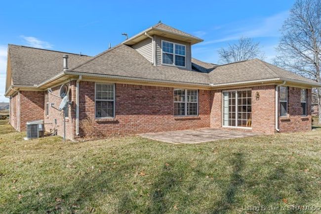 126 Magnolia Dr, Condo with 2 bedrooms, 2 bathrooms and null parking in Scottsburg IN | Image 39