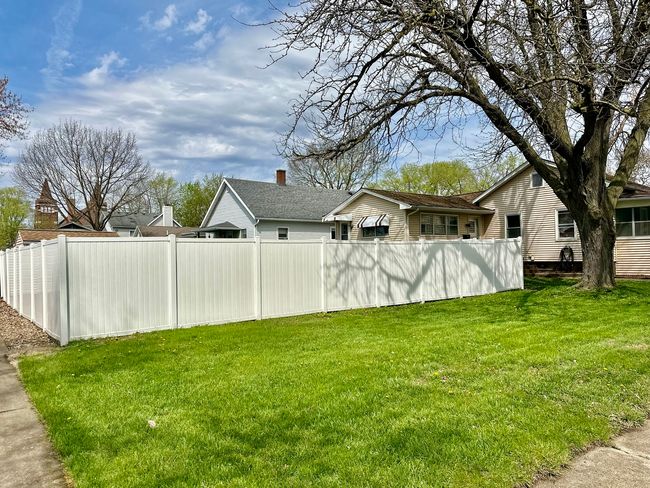823 Poplar St, House other with 3 bedrooms, 1 bathrooms and 2 parking in Ottawa IL | Image 31