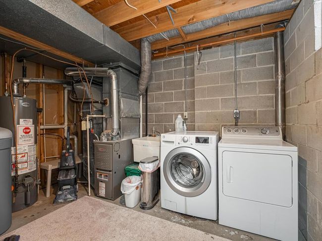 Laundry and utility room | Image 23