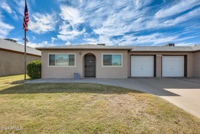 B - 9523 W North Lane, Home with 2 bedrooms, 2 bathrooms and null parking in Peoria AZ | Image 1