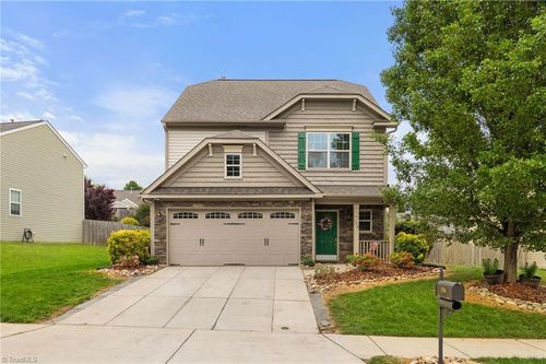154 Tysonridge Ct, Kernersville, NC, 27284-9979 | Card Image