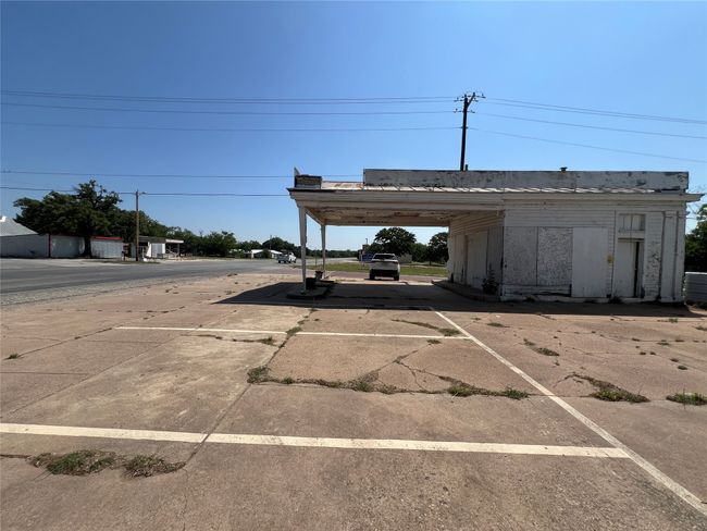 508 E 8 Th St, Home with 0 bedrooms, 0 bathrooms and null parking in Cisco TX | Image 6