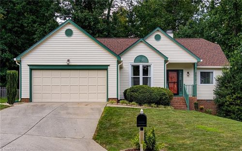 5612 Old Fox Trl, Greensboro, NC, 27407-6391 | Card Image