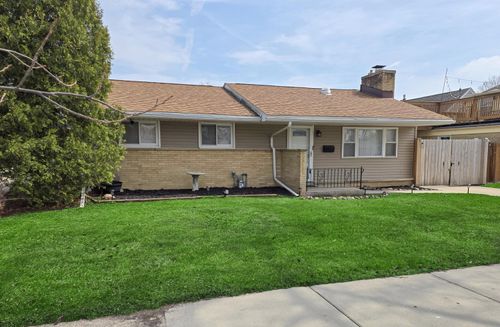 2811 Ruby Ave, RACINE, WI, 53402-4205 | Card Image