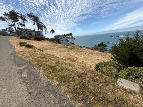 38640 Coral Ct, Gualala, CA, 95445 | Card Image
